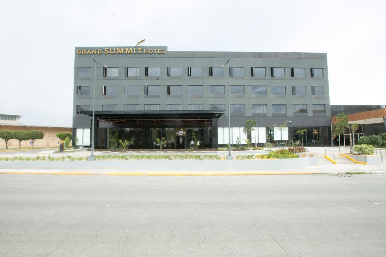 Grand Summit Hotel General Santos 제너럴 산토스 외부 사진