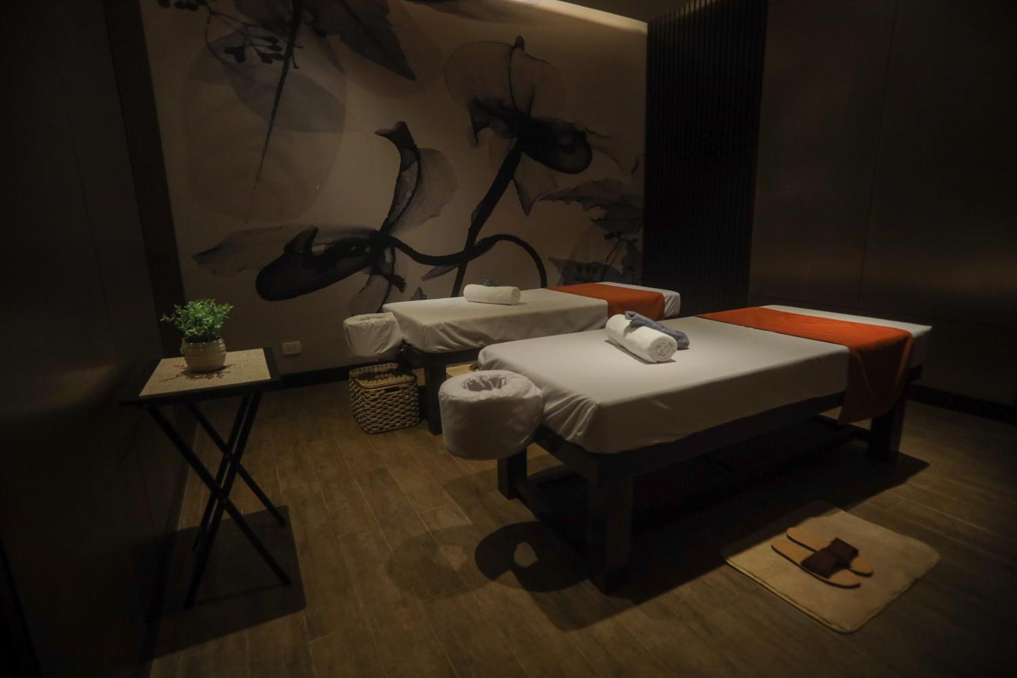 Grand Summit Hotel General Santos 제너럴 산토스 외부 사진
