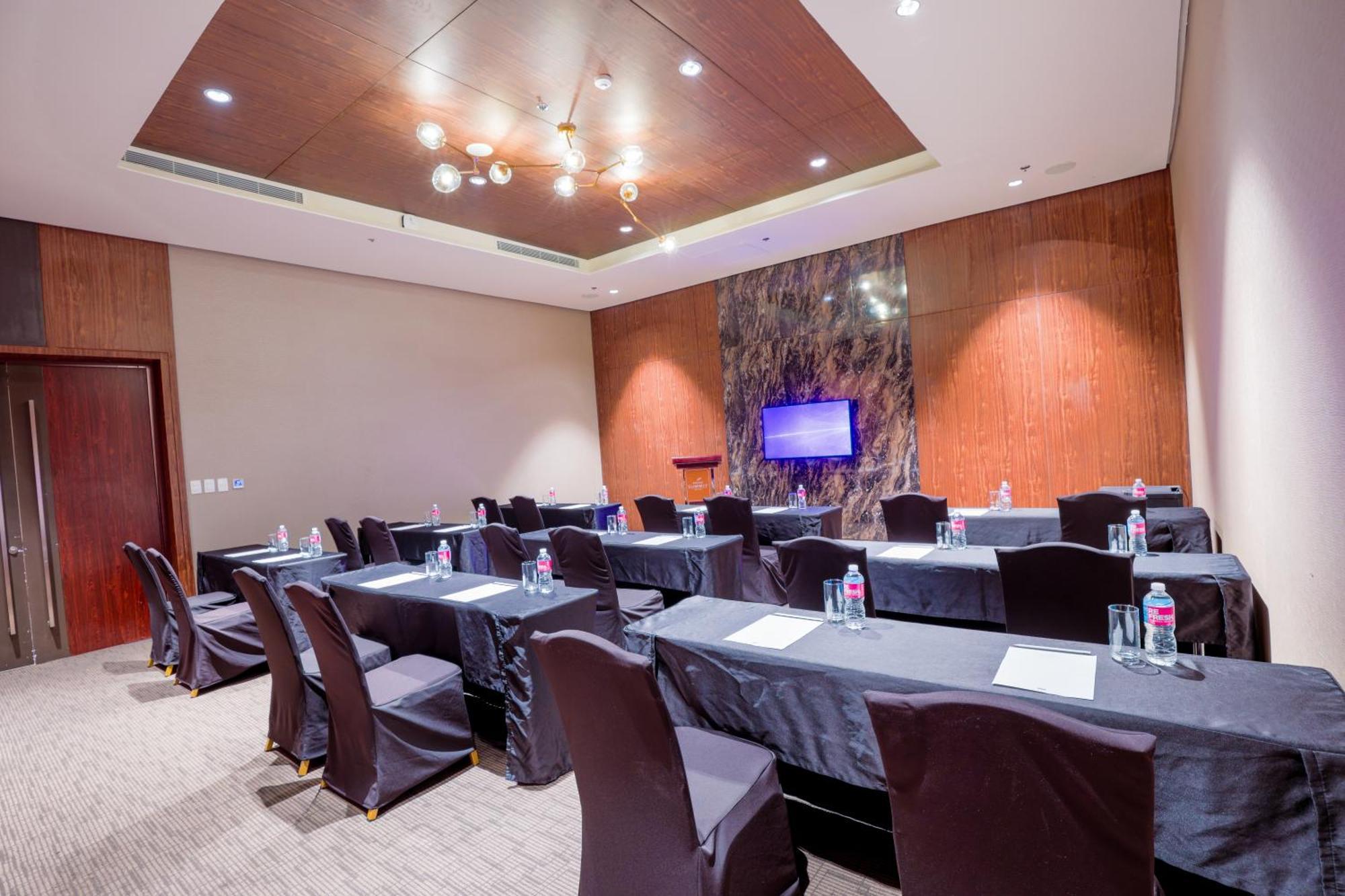 Grand Summit Hotel General Santos 제너럴 산토스 외부 사진