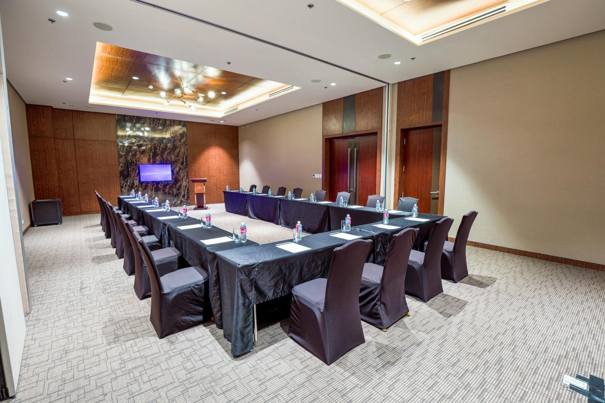 Grand Summit Hotel General Santos 제너럴 산토스 외부 사진